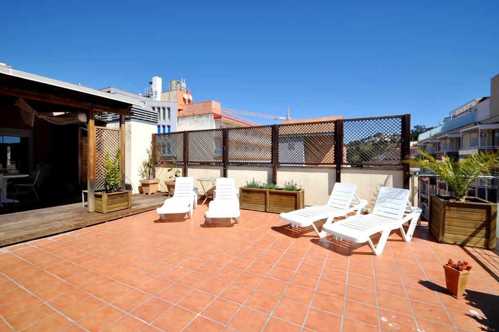 Apartament Duplex Llaverias Lloret de Mar Bagian luar foto